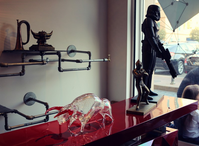 Suzi in Beirut at Vick Vanlian Showroom